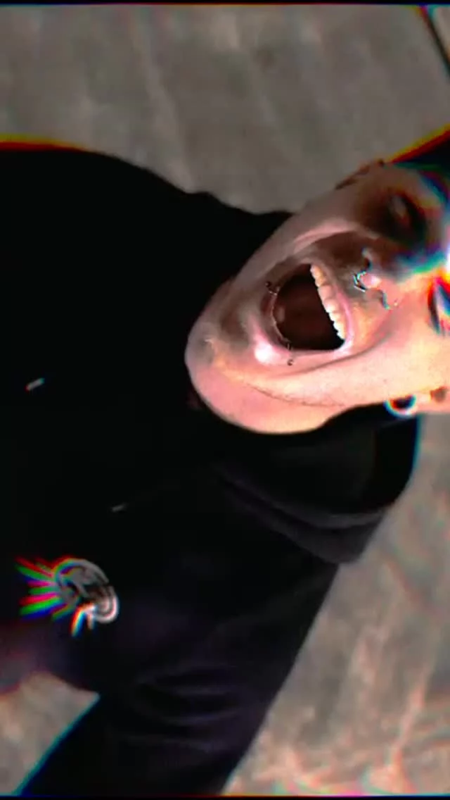 🔥 Neue Band am Start! 🔥

Aus Augsburg meldet sich @torn2dust , eine frisch gegründete New Metal/Metalcore-Band, die direkt mit einem starken Statement debütiert.

Ihre erste Single „NO ONE’S WAITING“ ist jetzt draußen – ein roher, energiegeladener Track, der zeigt, welches Potenzial in der Band steckt.

Der Song ist auf allen bekannten Streaming-Diensten verfügbar – definitiv reinhören! 👀🔥

#torn2dust #nooneswaiting #metalcore #newmetal #secondmusicandfun